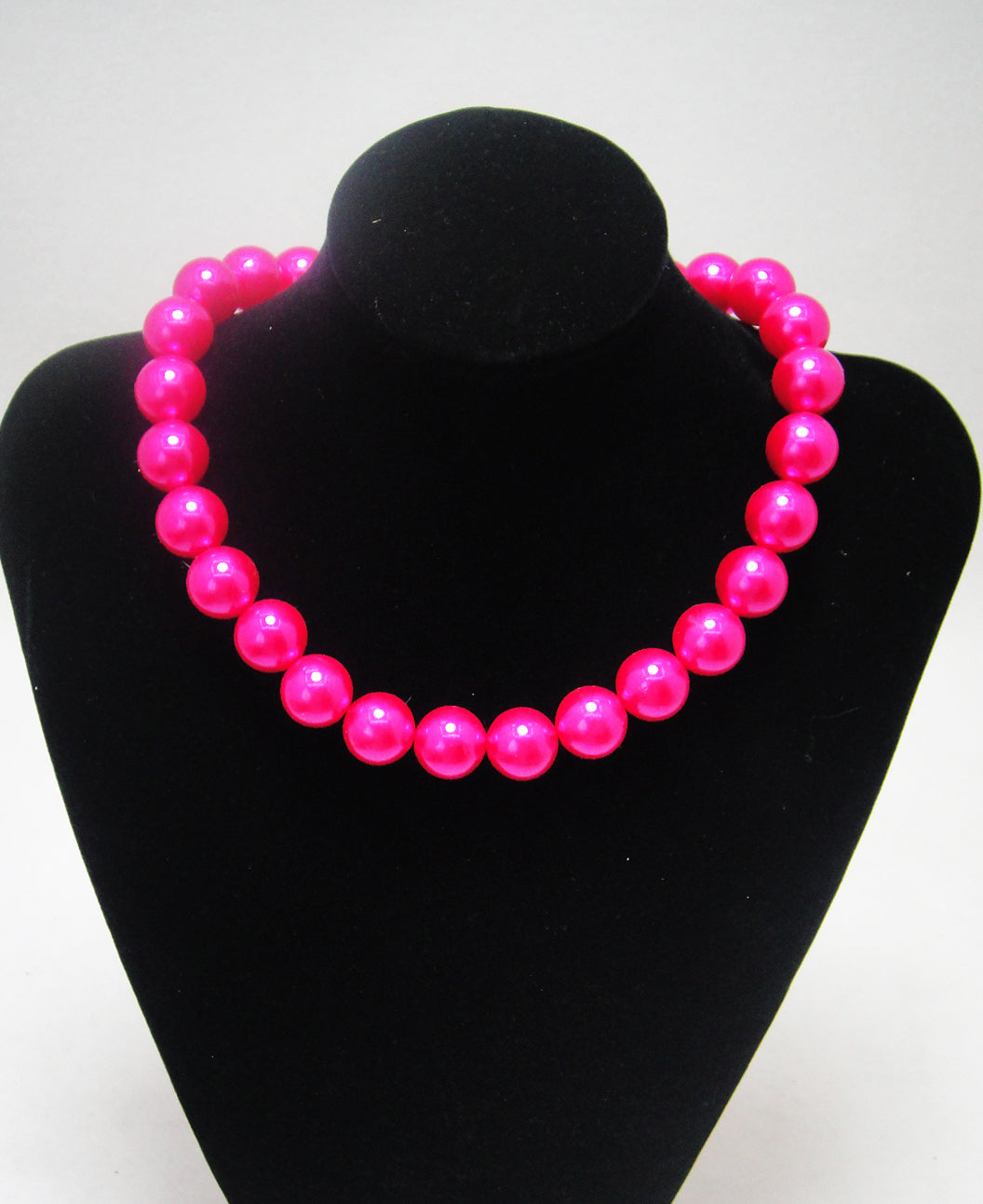 Hen's Party Pearl Necklace Hot Pink 16mmx50cm, 1pc/Bag+Header